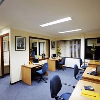 team_office.avif